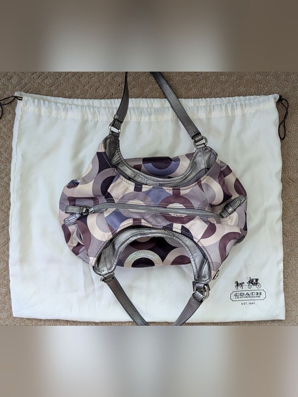 Coach Madison Op Art Sequin Maggie Bag |Style #19180| Original Owner | Box Set - Picture 3 of 8
